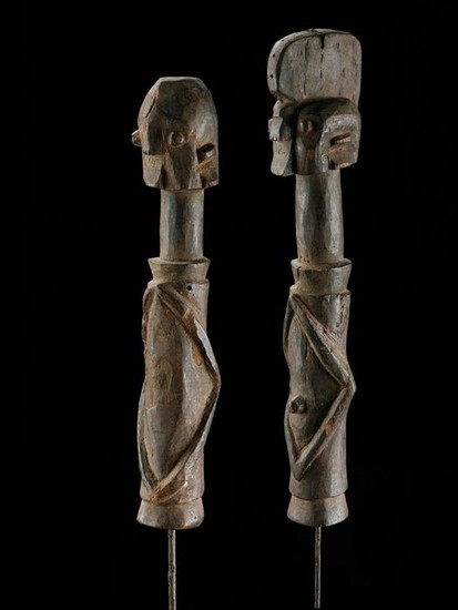 Statue(s) - Wood - KUNDUL - WURKUN - Nigeria