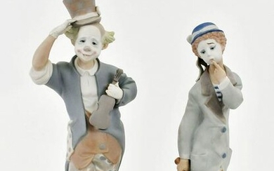 TWO LLADRO PORCELAIN FIGURES OF CLOWNS