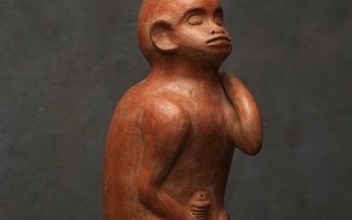 Vase représentant un singe Assis sur une… Calendrier Art Précolombien - Art d’Asie - Nouvelle… Lot n° 23