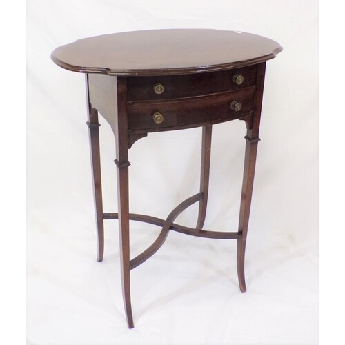 Victorian oval mahogany occasional or side table with shaped...