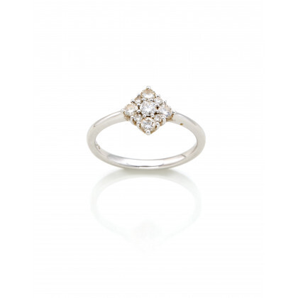 White gold ring with small diamond pavé, g 2.84 circa size 14/54.
