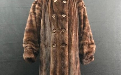 Yves SAINT LAURENT Furs