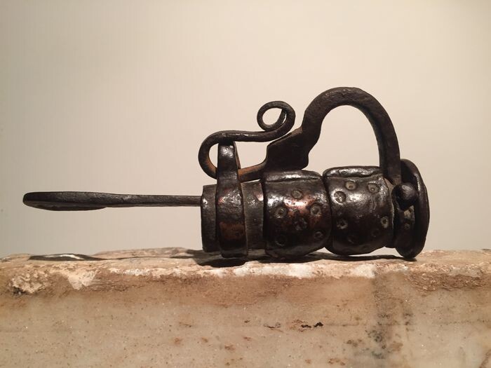 padlock - Renaissance - Iron (wrought) - Second half 16th century