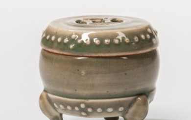 Small Celadon-glazed Drum-shape Box and Cover