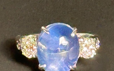 18K White Gold Star Sapphire & Diamond Ring
