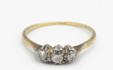 18ct gold vintage diamond three stone ring in a claw setting...