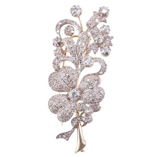 18k Gold Silver Diamond Floral Brooch Pin
