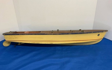 Kellerman Pond Model Boat