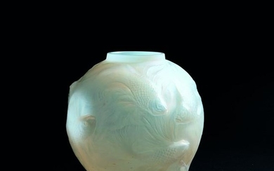 Rene Lalique, 'Formose' vase, 1924