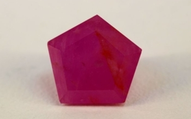 Ruby - 6.91 ct