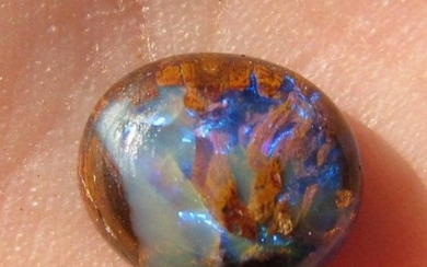 2.5ct Australian Koroit Boulder Opal Gemstone