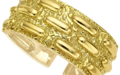 55024: David Webb Gold Bracelet Metal: 18k gold Marked