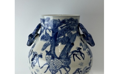 A Chinese Blue&White vase, 19TH/20TH Century Pr. Size:(H28....