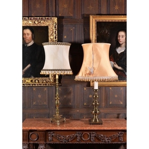 A Continental giltwood columnar standard lamp