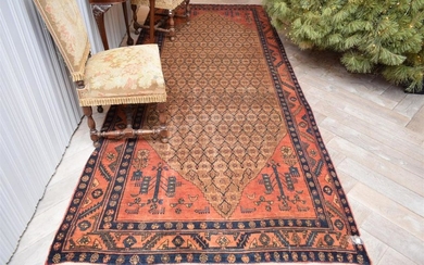 A HAND KNOTTED VINTAGE PERSIAN SONQOR BIDJAR RUG, 100% WOOL PILE IN EXCELLENT CONDITION, ALL OVER FLORAL LATTICE PATTERNS IN A BROWN...