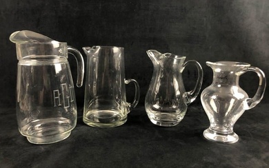A Mixed Lot Of 4 Clear Glass Serving Water Liquid Pitcher Flower Vase Denizh Curvy Tall Pinch Spout