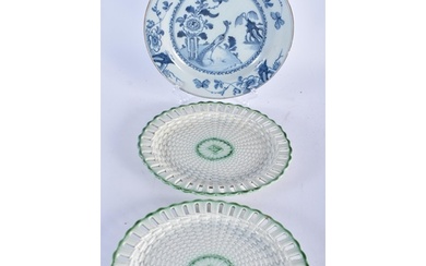 A PAIR OF EARLY 19TH CENTURY CREAMWARE RETICULATED DISHES to...