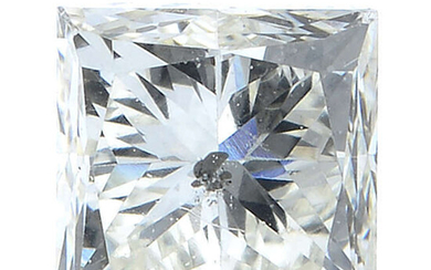 A square-shape diamond, weighing 0.22ct.
