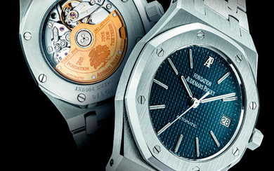 AUDEMARS PIGUET. A STAINLESS STEEL LIMITED EDITION AUTOMATIC WRISTWATCH WITH SWEEP CENTRE SECONDS, DATE AND BRACELET