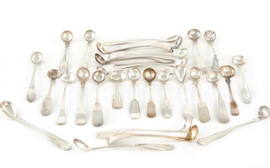 American coin silver salt spoons and mustard ladles (30pcs)