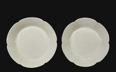 An associated pair of Chinese whiteware dishes