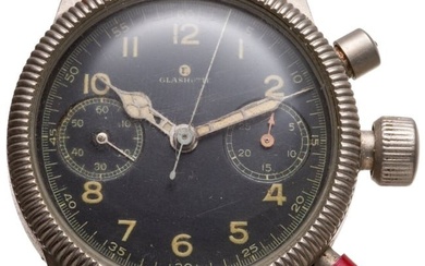 An aviator's chronograph of the German Luftwaffe made by Tutima, Glashütte