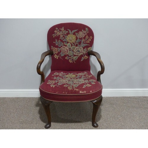 An early 20thC mahogany framed Side Chair, with tapestry wor...