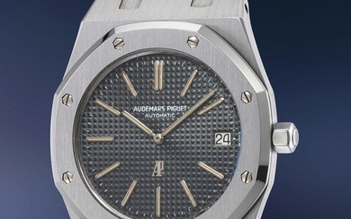 Audemars Piguet, Ref. 5402 A remarkable and genre-defining stainless steel wristwatch with date and bracelet