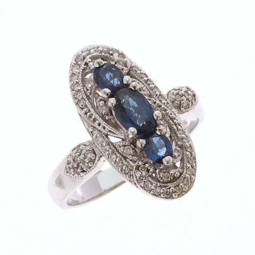 RING "Marquise" in 750/°° white gold paved with diamonds surrounding...