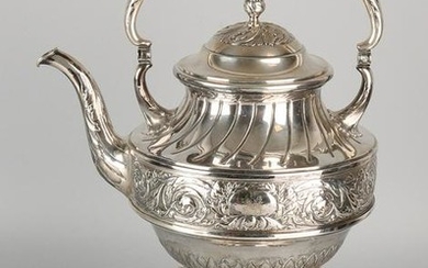 Beautiful silver urn, 830/000, with boiler and burner