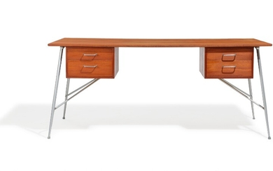 Børge Mogensen: A teak writing desk with four drawers, steel frame and handles. Manufactured by Søborg Møbelfabrik. H. 71. L. 165. W. 80 cm.