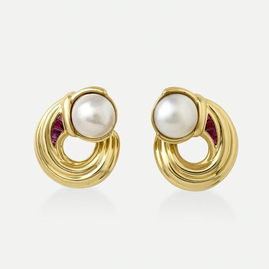 Chaumet, Mabe cultured pearl and gold earrings