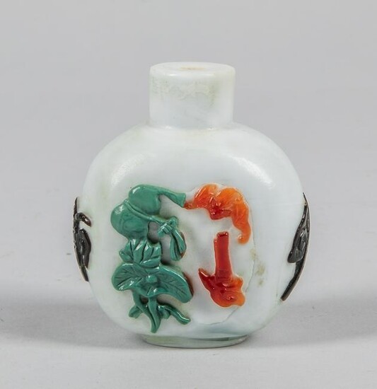 Chinese Carved Four-color Overlay Glass Snuff Bottle