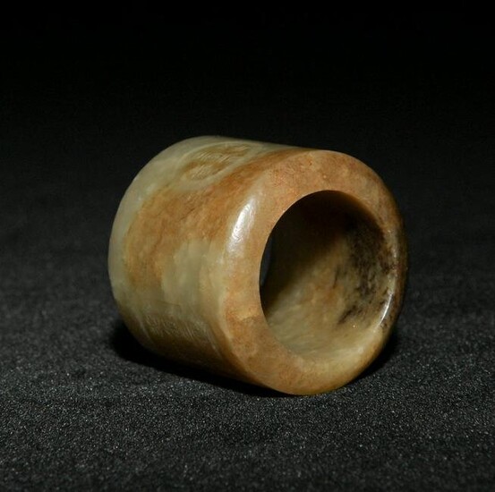 Chinese Carved Jade Archer's Ring, 18th Century or