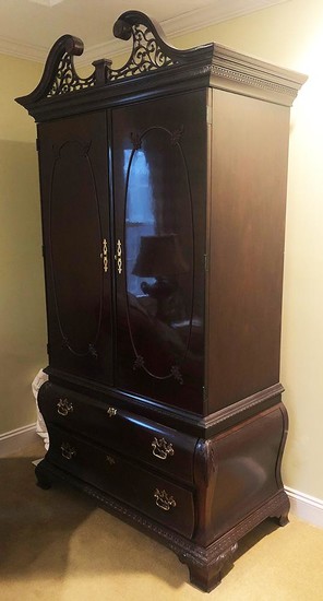 Chippendale Style Wardrobe, RA8A