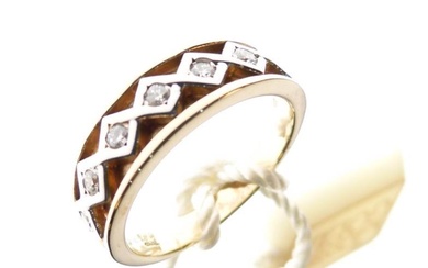 Clogau - 9ct gold and diamond ring of seven...