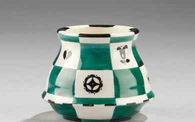 Dagobert Peche, Unterteil einer Puderdose, Modellnummer: 439, Wiener Keramik, 1912