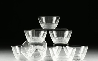 EIGHT LALIQUE DESSERT BOWLS, IN THE "PHALSBOURG" AND