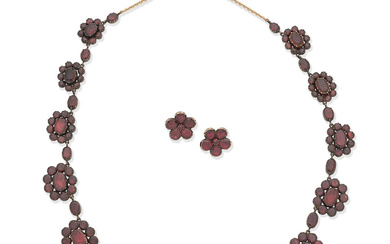 GARNET CLUSTER NECKLACE AND EARSTUDS, 19TH CENTURY (2)