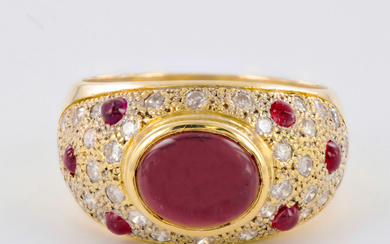 Gorgeous 18K Yellow Gold & 8.80ctw Diamond and Ruby Ring