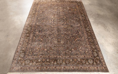 HAND KNOTTED WOOL INDO-SULTANABAD RUG, 12 x 8