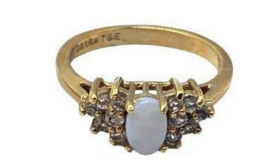Ladies Opal Polished Centre Stone Ring With Swarovski Crystals - Size 6