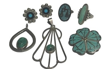 Lot of 6 Pieces of Vintage Sterling Silver and Turquoise Jewelry