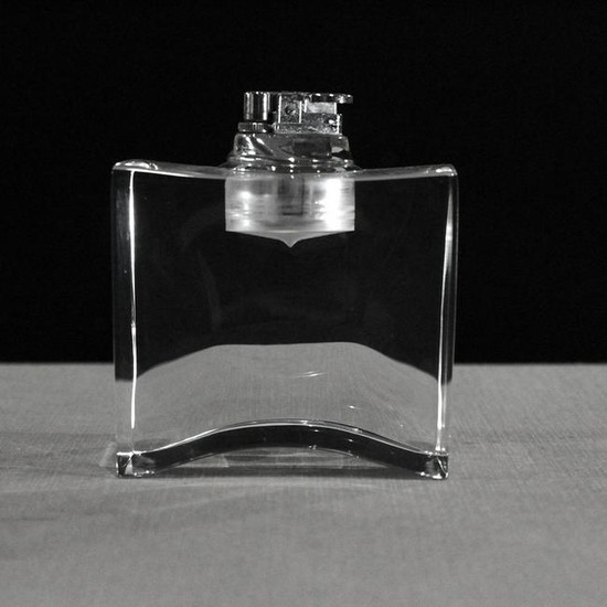 Mid-Century Modern Crystal Glass Table Top Lighter