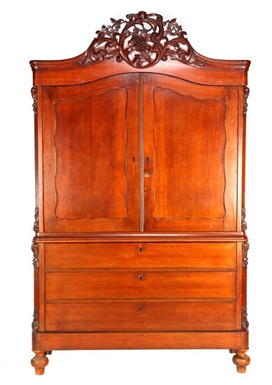 (-), Oak Biedermeier cabinet with richly carved crest,...
