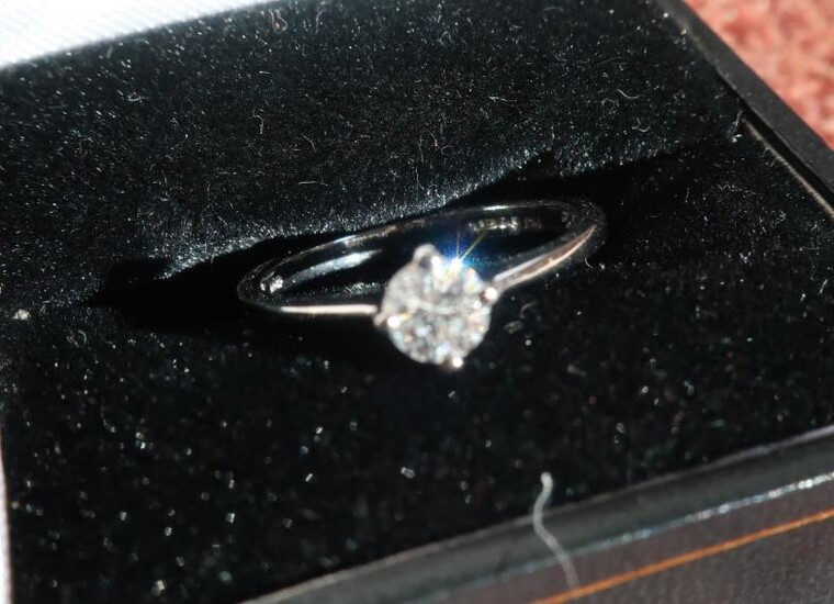 Platinum diamond solitaire ring, approx .25ct (size K 1/2)...