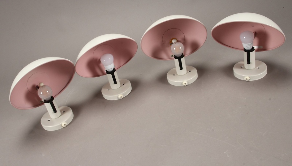 Poul Henningsen. 'P-Hat' fire væglamper (4)