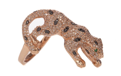 ROSE GOLD DIAMOND AND EMERALD PANTHER RING