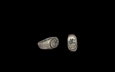 Roman Silver Ring with Warrior on Horseback