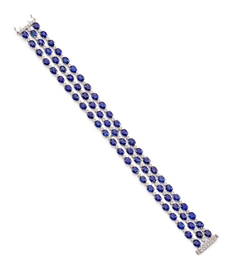 SAPPHIRE AND DIAMOND BRACELET | 藍寶石 配 鑽石 手鏈﹙藍寶石共重約33.00卡拉﹚